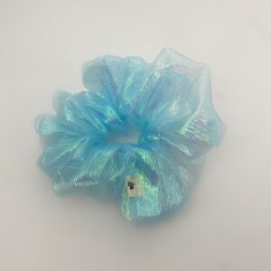 chouchou en voile transparent iridescent bleu fabriqué en france